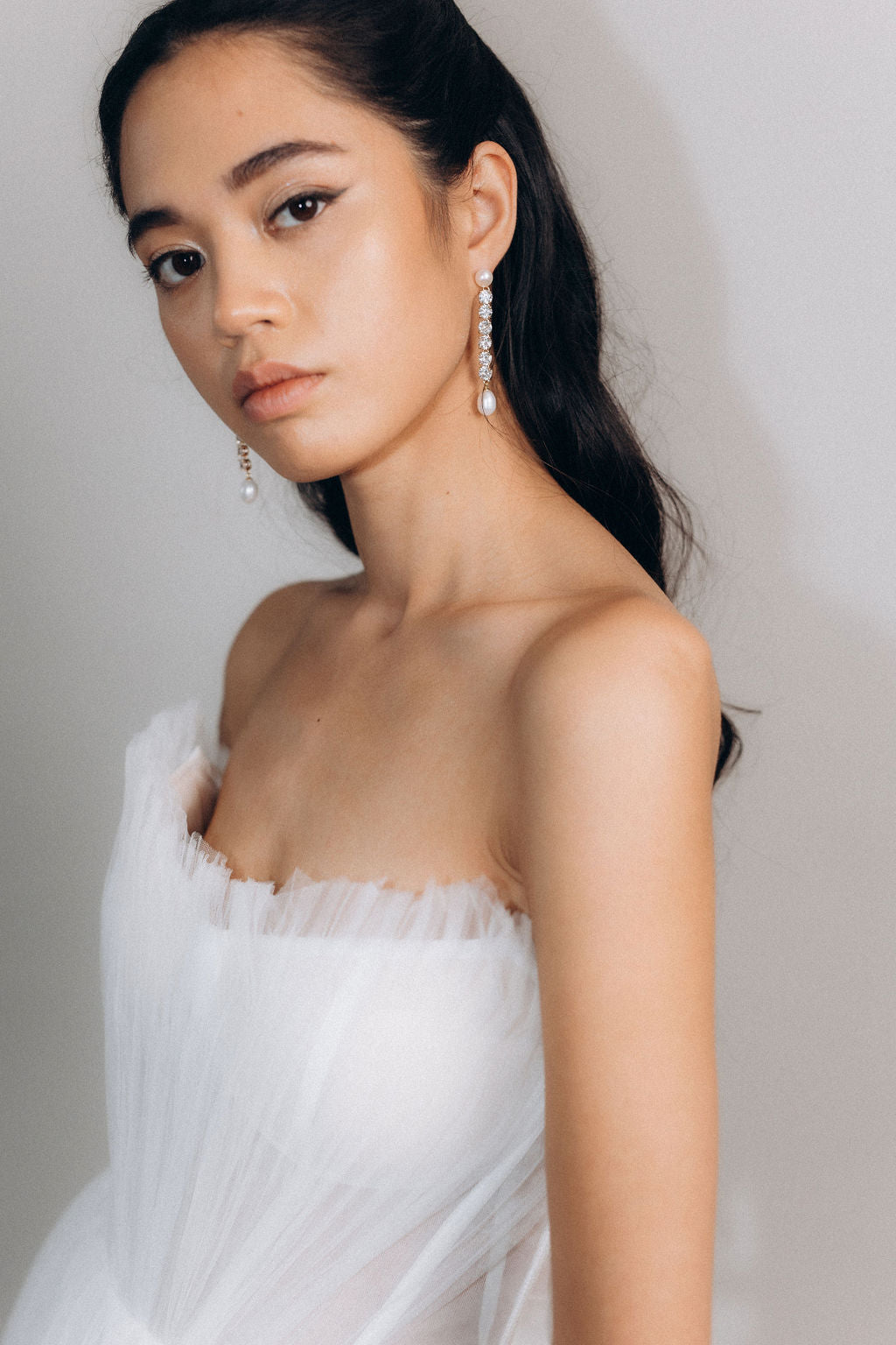Iliana earrings