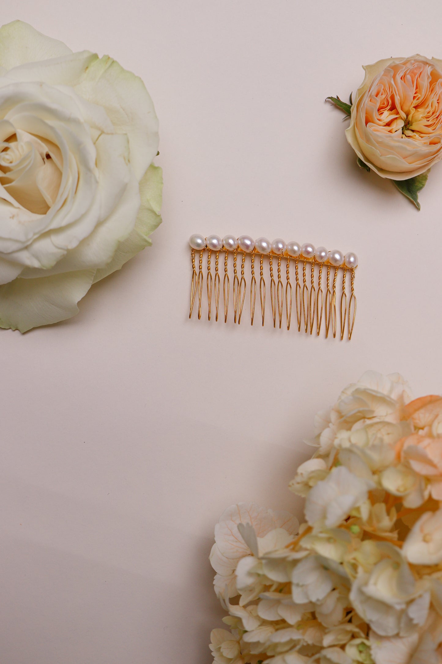 Pearl Comb