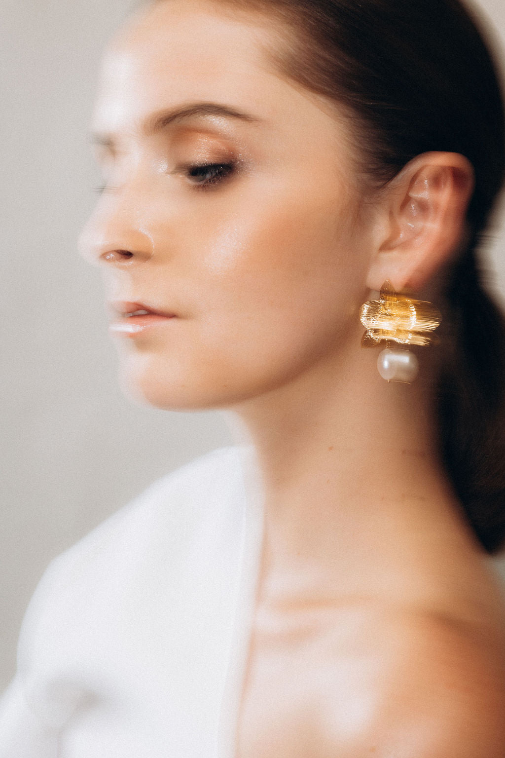 Kallista Earrings