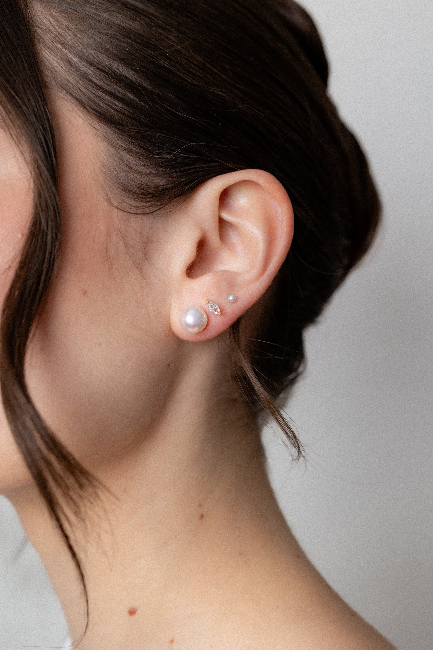Bouton Earrings